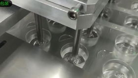 牙刷盒貼標機 全自動牙刷貼標機 牙刷廠用一臺貼標機解決了招不工人的煩惱