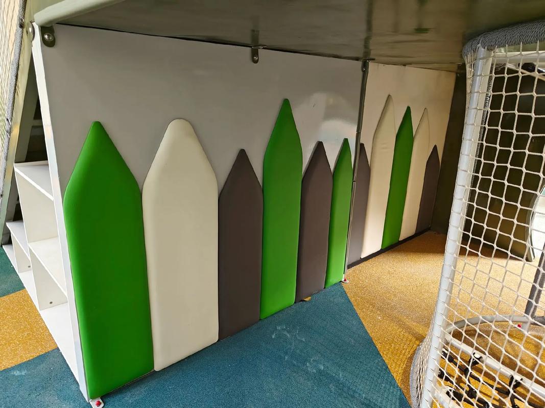 中山遠洋天著架空層小非標康體設施全面竣工，搖馬、蹺蹺板與健身設備完善社區活力空間